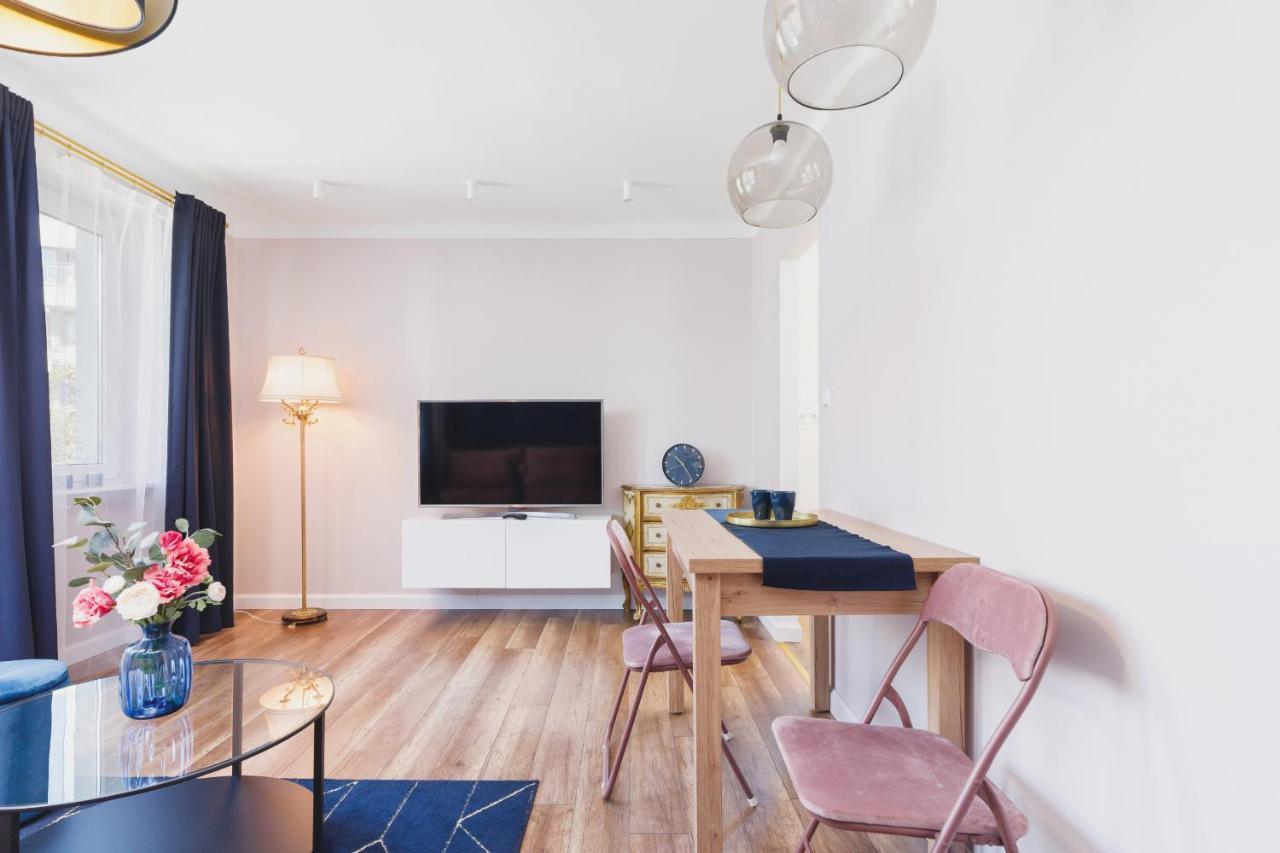 Apartament Przy Bulwarach Wislanych Kosciuszki By Noclegi Renters Krakau Exterior foto