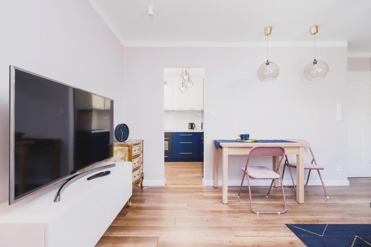 Apartament Przy Bulwarach Wislanych Kosciuszki By Noclegi Renters Krakau Exterior foto